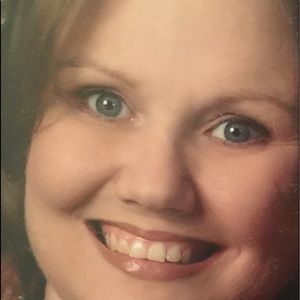 Meet your Posher, Teresa